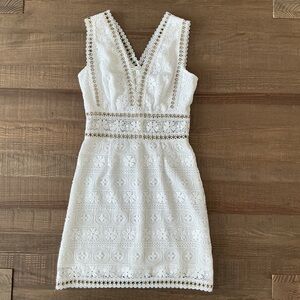 Boston Proper White Lace Mini Crochet Dress Gold Tone Grommets Size 2